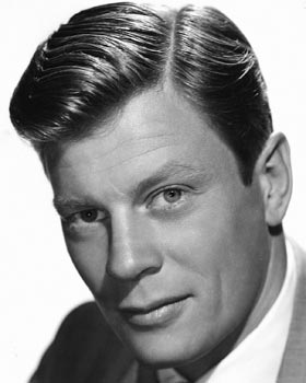 Peter graves.jpg